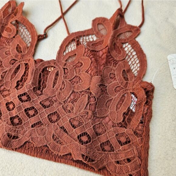 Free People Adella Crochet Lace Plunge Neck Bralette Copper - Picture 5 of 11